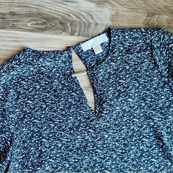 Michael Kors Bell Sleeve Keyhole Neck Cut Out Black Blouse Size S - Picture 3 of 11